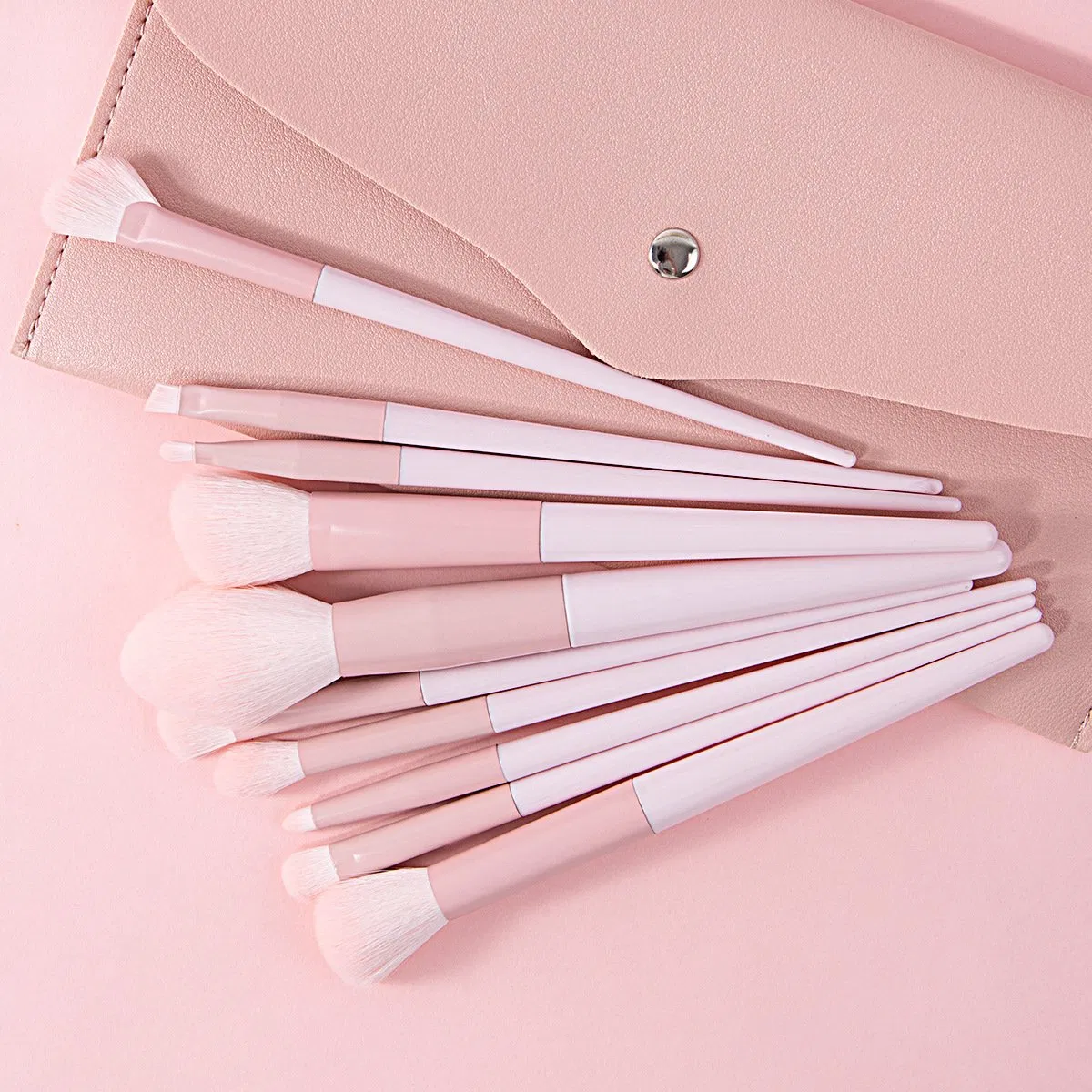 Conjunto de Pincéis de Maquiagem Beautichen 11-Piece Rosa com Bolsa de Viagem – Cerdas Macias para Base, Blush, Sombra e Mais – Design Elegante, Perfeito