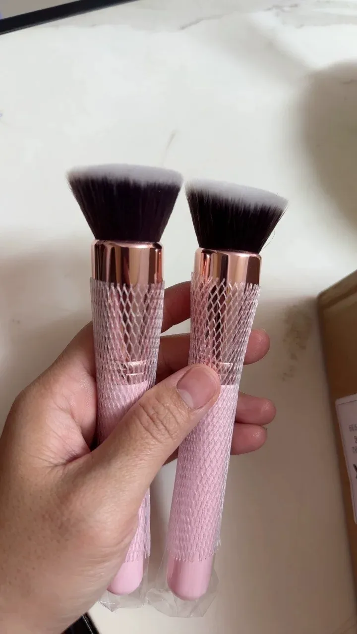 Pincel de Fundação Kabuki de Topo Plano de Marca Própria, Denso, Macio, Sintético para Maquiagem de Líquido, Creme e Pó