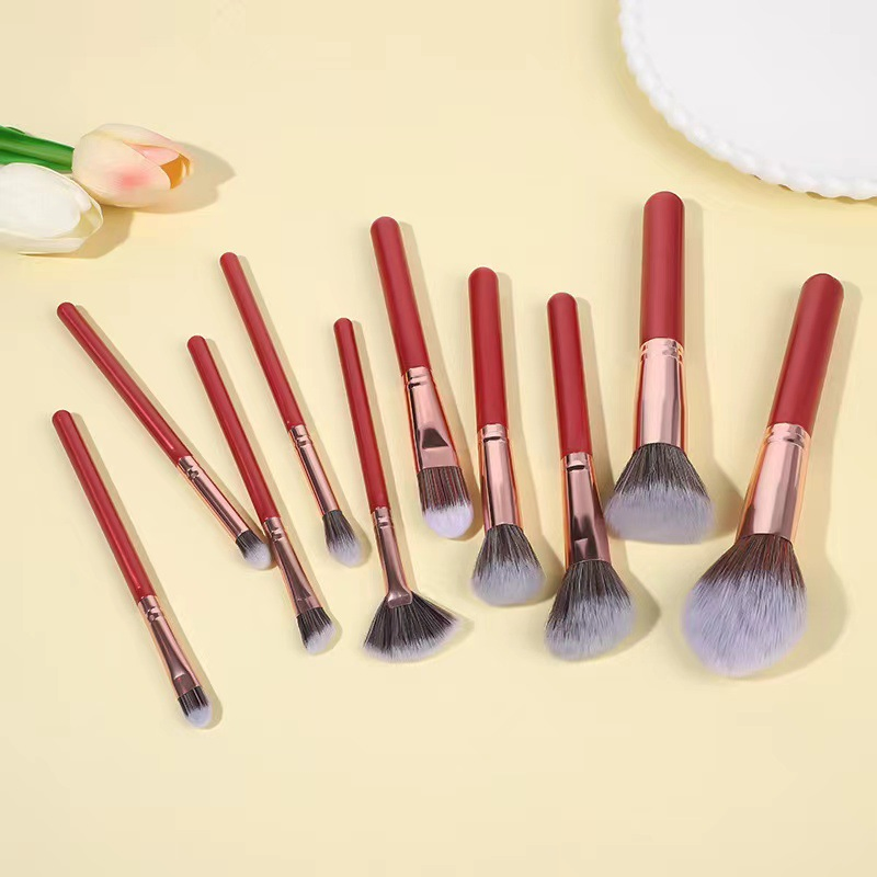 Conjunto de Pincéis de Maquiagem Vermelhos Beautichen 10PCS - Pincéis Cosméticos Macios de Alta Cobertura para Iluminador e Base OEM