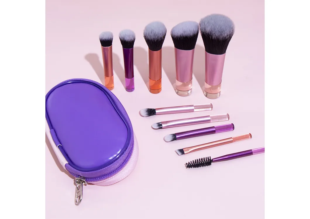 Pincel de Maquiagem Kabuki Rosa Dourado de Luxo para Acabamento Perfeito