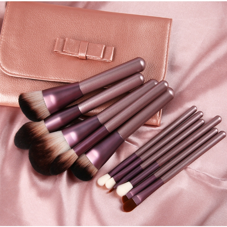 Pincéis de Maquiagem Personalizados de Alta Qualidade 12PCS Conjunto de Pincéis de Maquiagem Sintéticos Premium para Base, Pó, Blush e Sombra com Etiqueta Privada