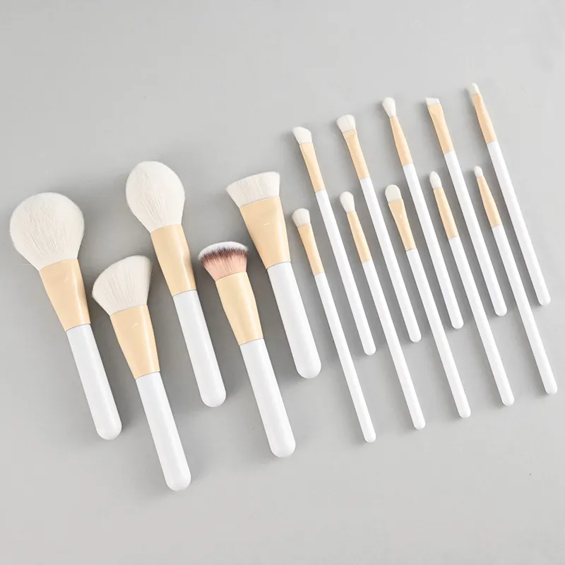 Conjunto de Pincéis de Maquiagem de Marca Própria 13PCS Pincéis Cosméticos Sintéticos Premium para Base e Corretivo