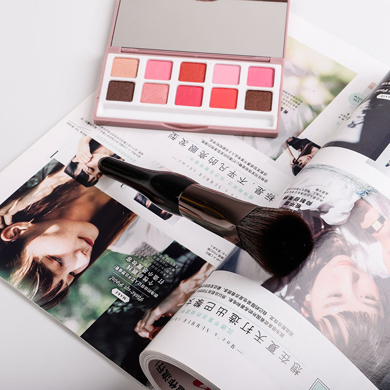Pó Blush Solto Vegano Único com Pincel Kabuki