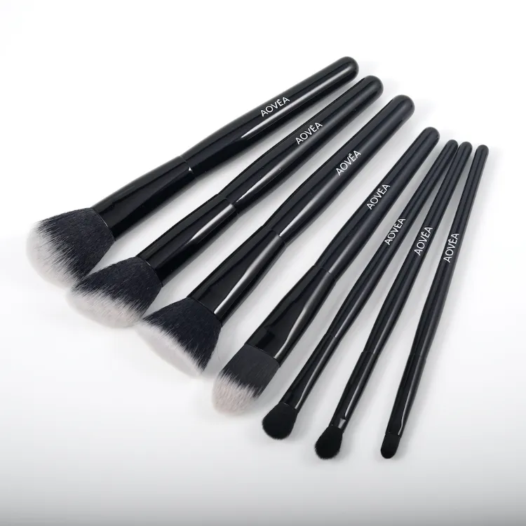 Conjunto de Pincéis de Maquiagem de Luxo Personalizados com Logo OEM para Cosméticos, incluindo Pó, Blush, Sombra, Corretivo, Lábios e Olhos