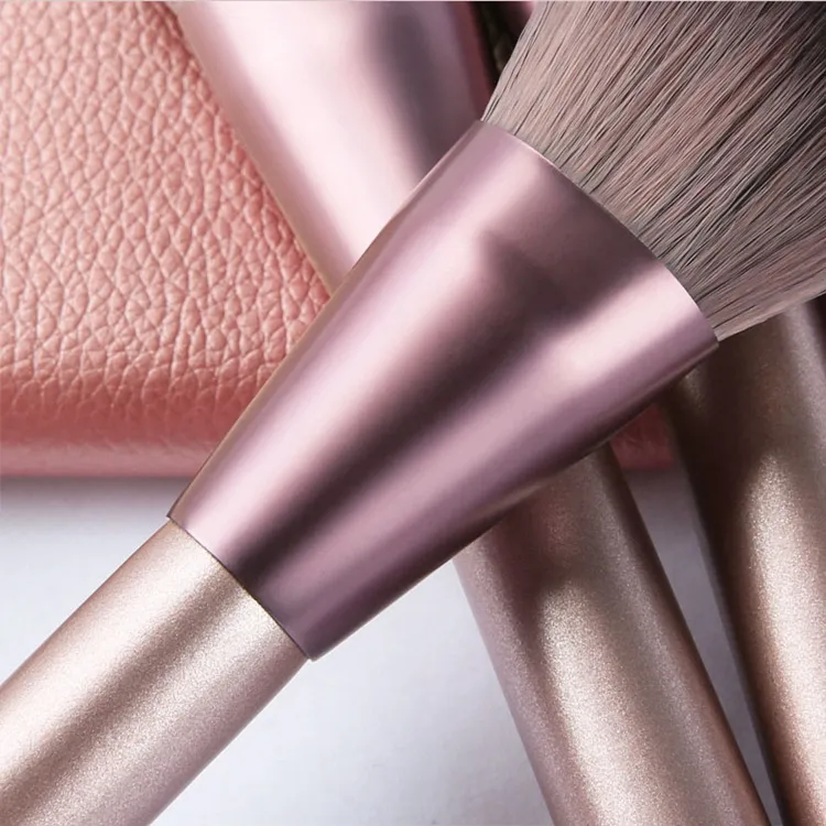 Pincéis de Maquiagem Personalizados de Alta Qualidade 12PCS Conjunto de Pincéis de Maquiagem Sintéticos Premium para Base, Pó, Blush e Sombra com Etiqueta Privada
