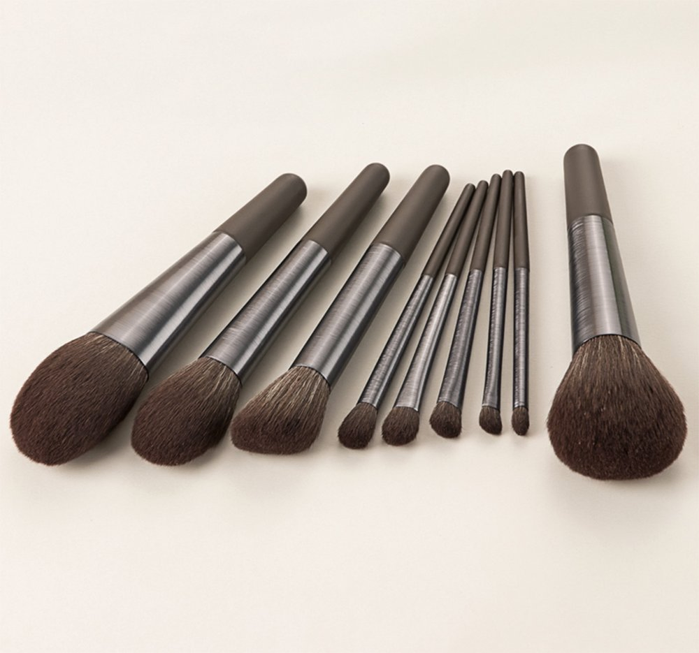 9 PCS High Quality Wooden Handle Face Professional Eyeshadow Makeup Brush Set