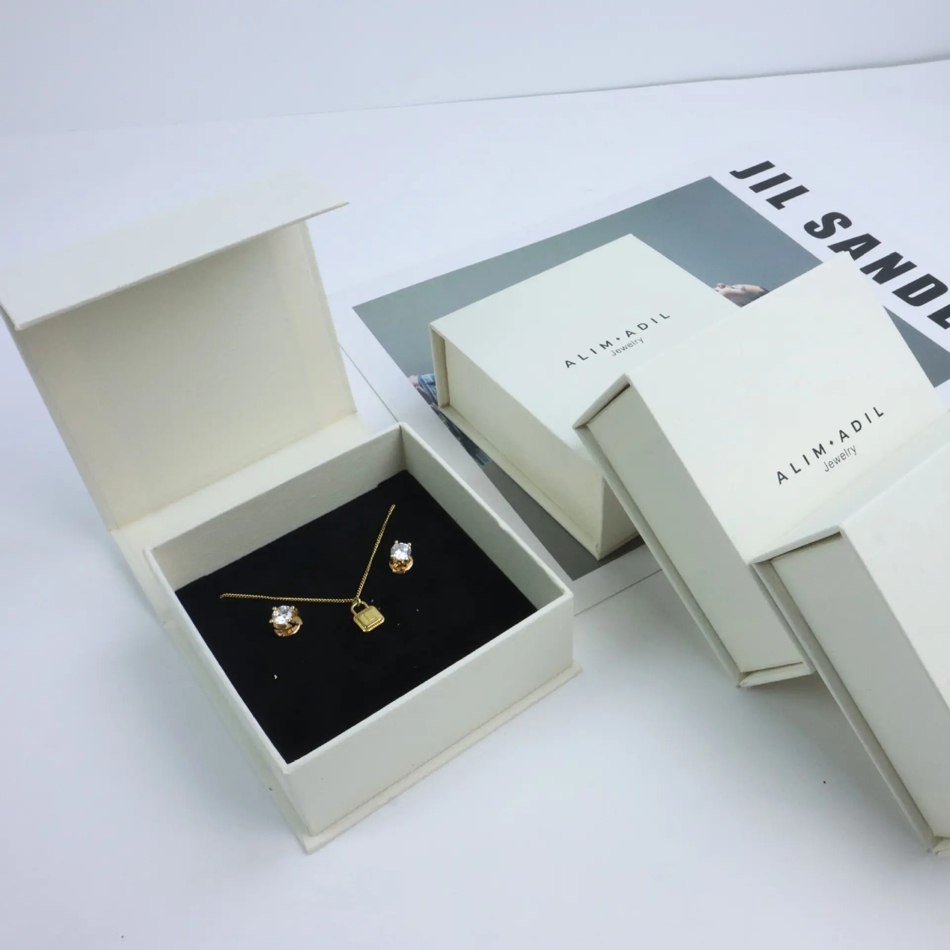 Custom China Suppliers Factory Printed Drawer Jewelry Boxes with Pink Lining for Elegant Packaging and Shipping Suppliers, Service