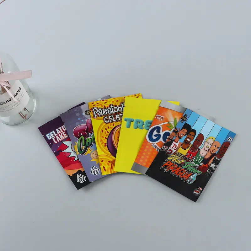 Custom Holographic Zipper Standing Up Sweet Pouch Printing Packaging Doypack Factory, Factories