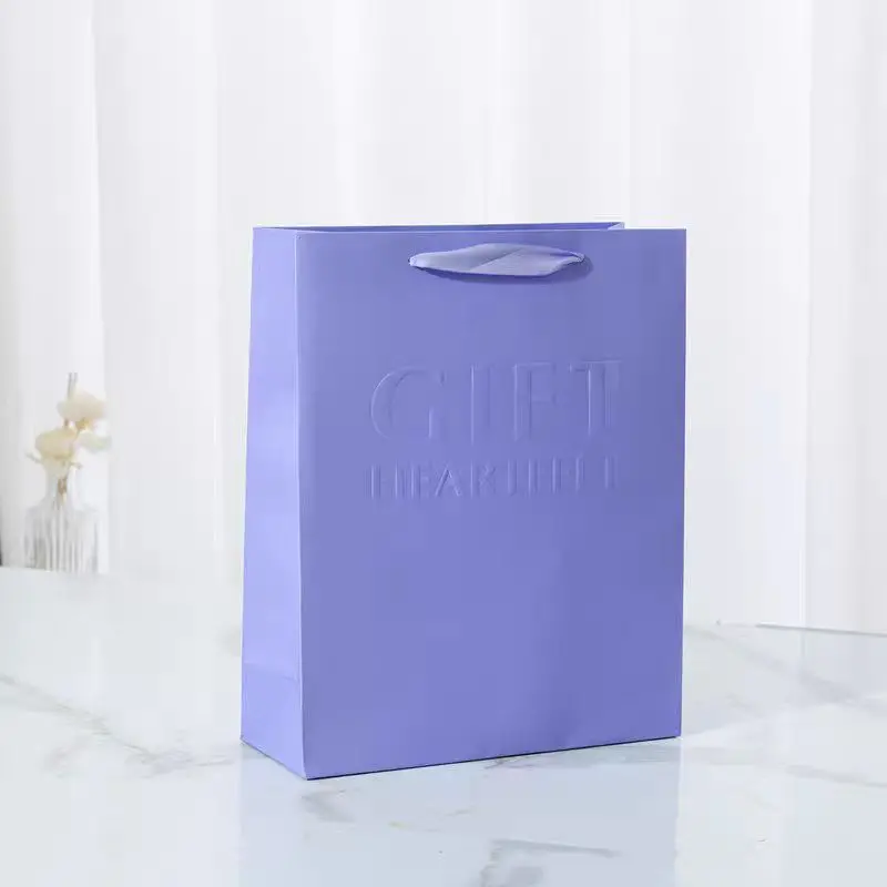 Custom China Suppliers Factory Printed Small Paper Square Gift Bags with Handles for Gift Packaging Supplier, Factory