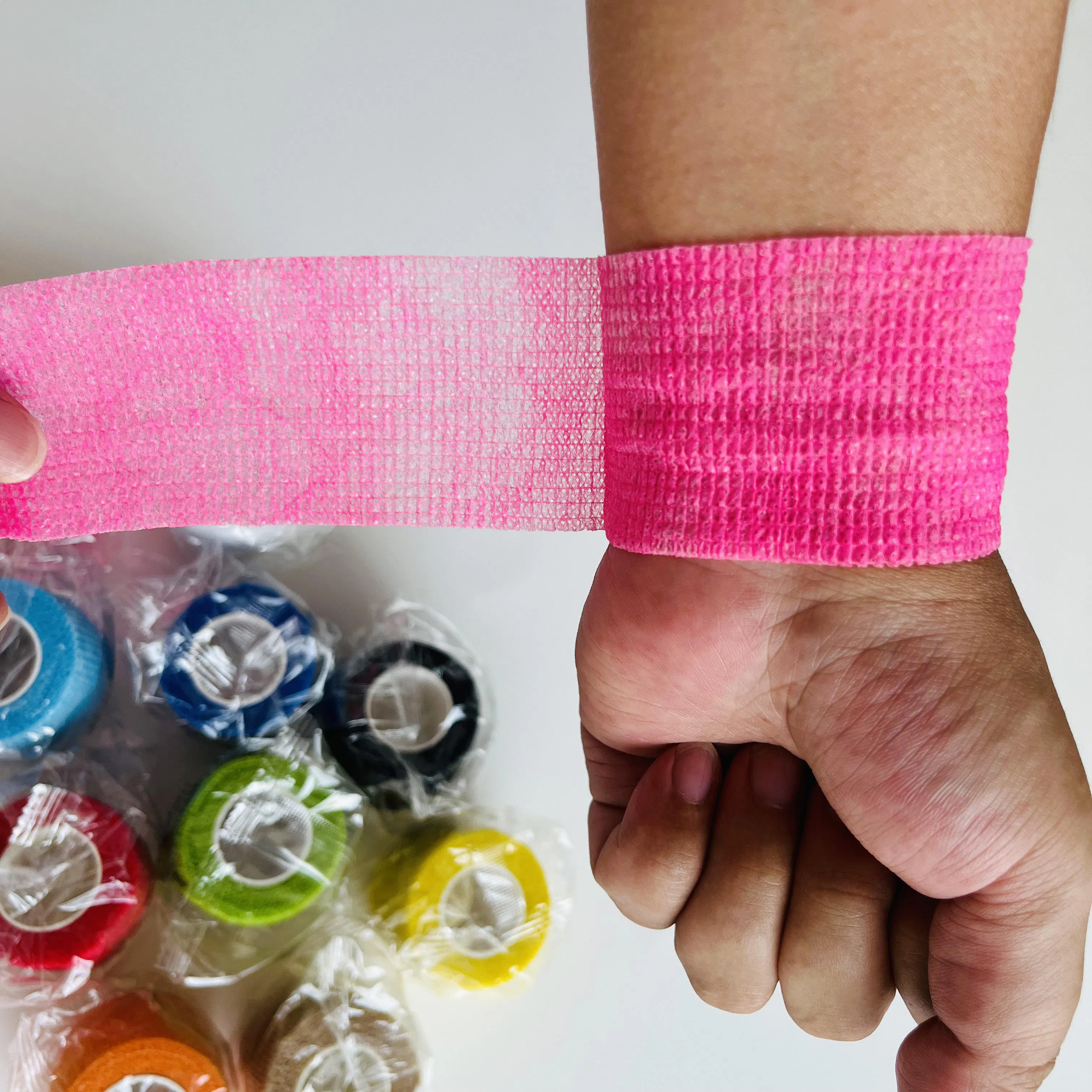 Multiple Color Eab Flexible Self Adhesive Medical Bandage for First Aid/Sports/Wrist/Ankle