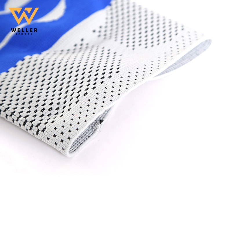 Silicone Knee Support Sleeve with Stabilizing Pad Knee Brace for Running Lifting Pain