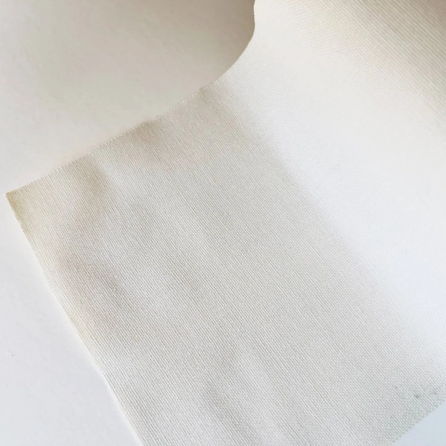 Cotton Zinc Oxide Sports Tape Adhesive Athletic Tape for Injuries Rigid Strapping Plain Edge for Weightlifting Trainers