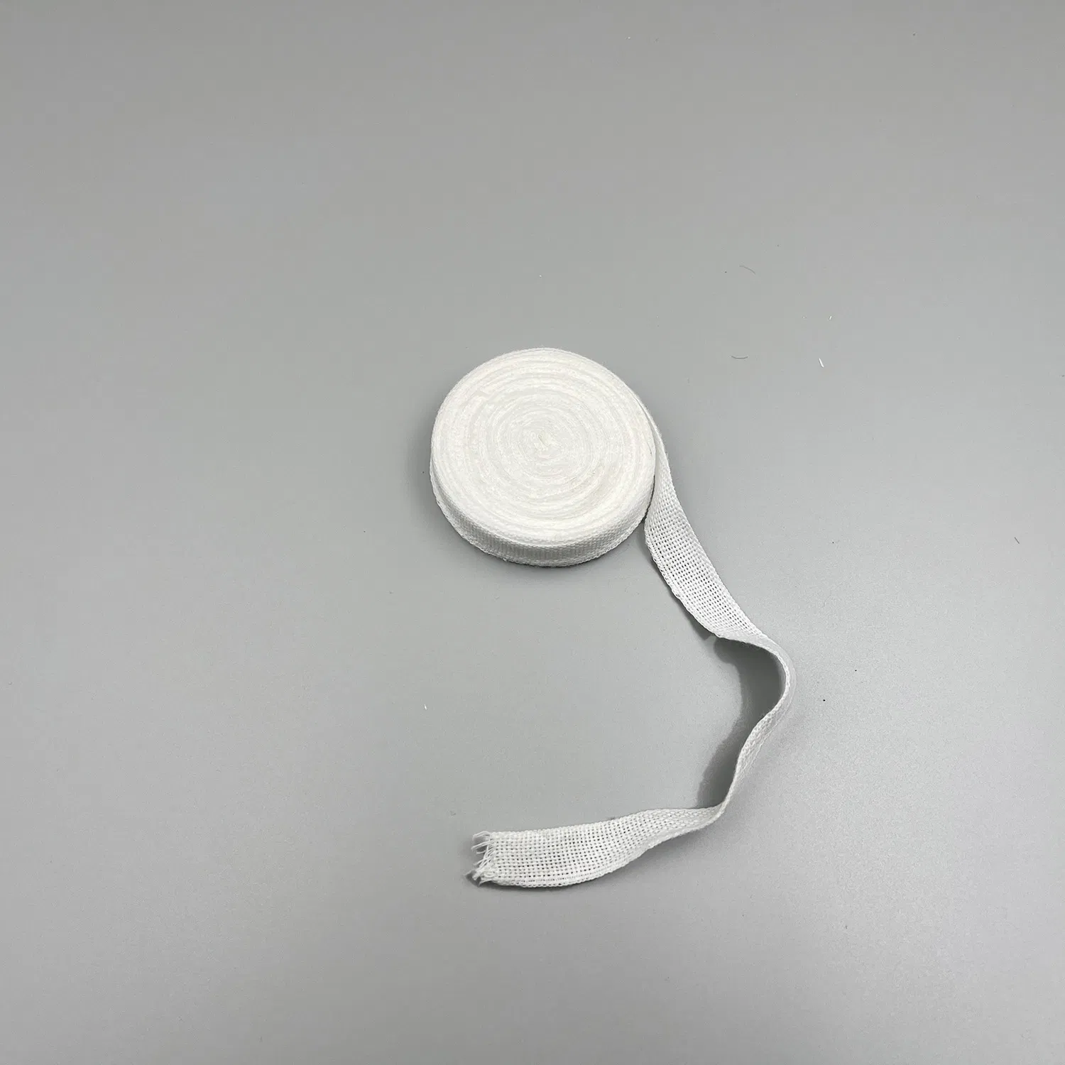 Flexible Ribbon Gazue Bandage Roll for Wound Care