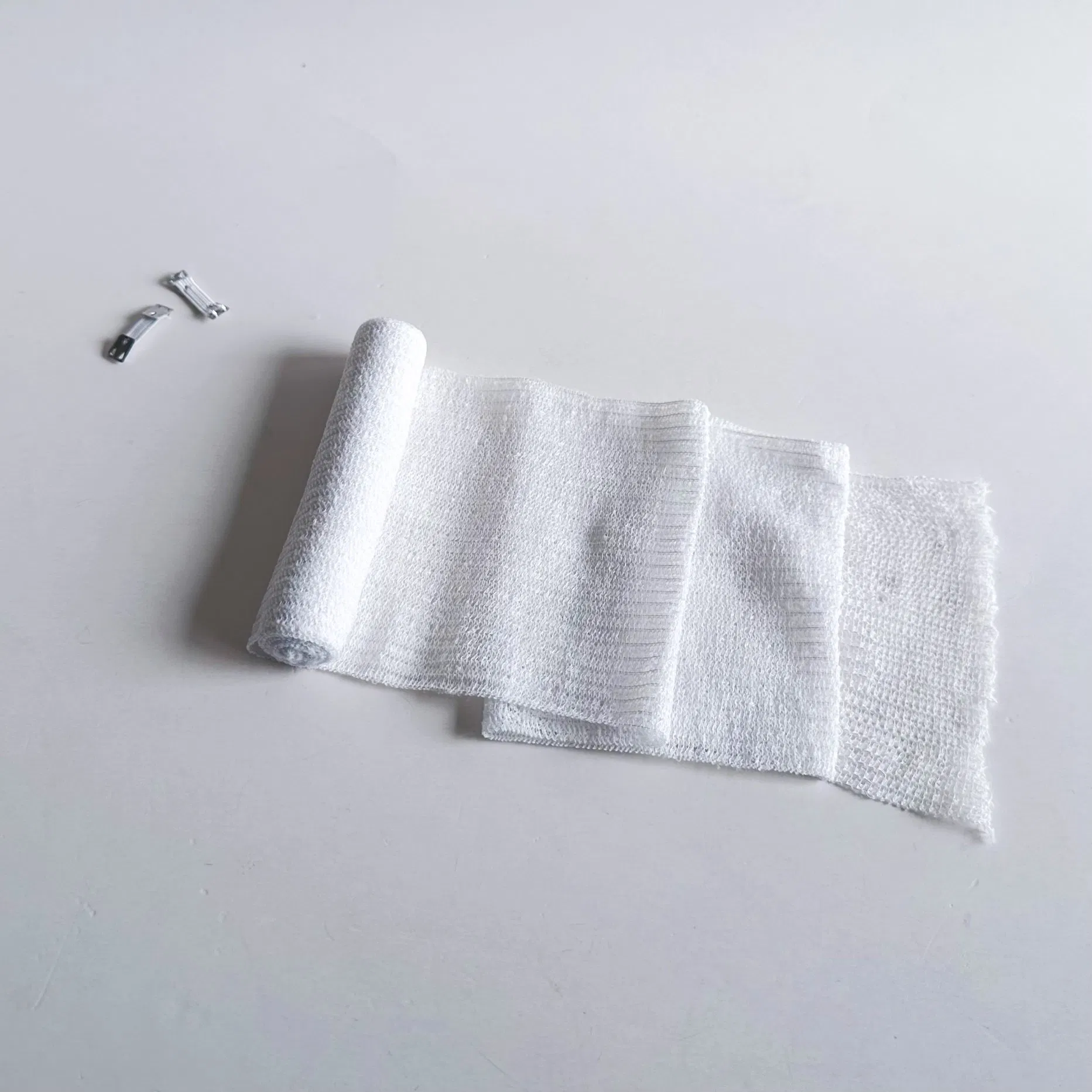 CE/FDA/ISO Certificated Manufacture Gauze High Elastic Compression Rubber Bandage Roll