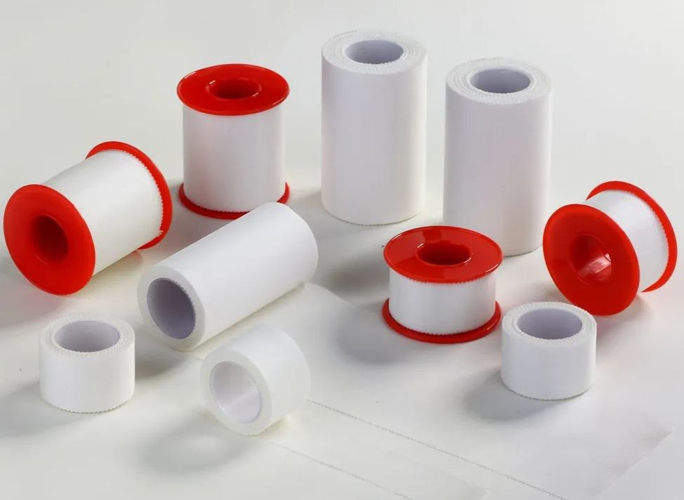 TPS High Quality Medical Silk Adhesive Tape Easy Tear Breathable Surgical Plaster for Ankles Wrist Bandage Wrap Sports Gymnastics Supplies