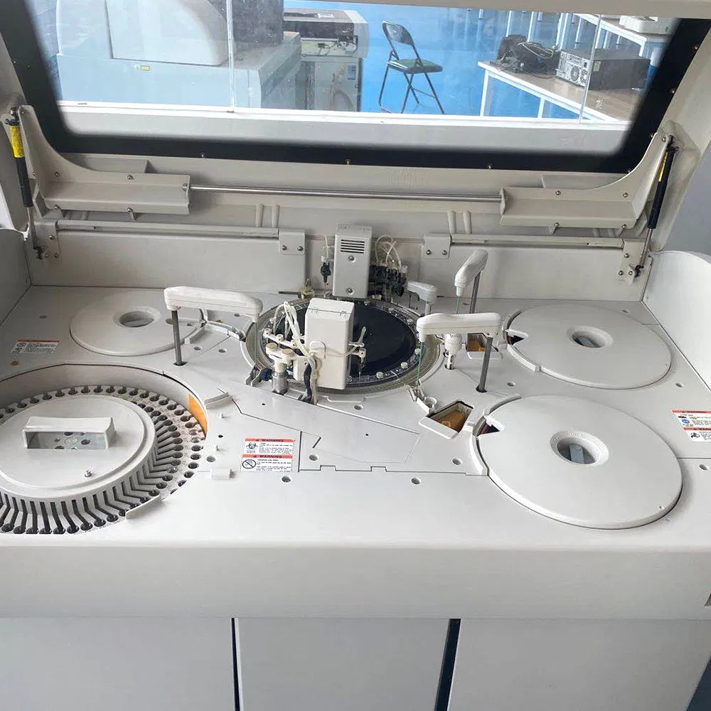 Advanced Hitachi 7180 Chemistry Analyzer for Clinical Laboratories