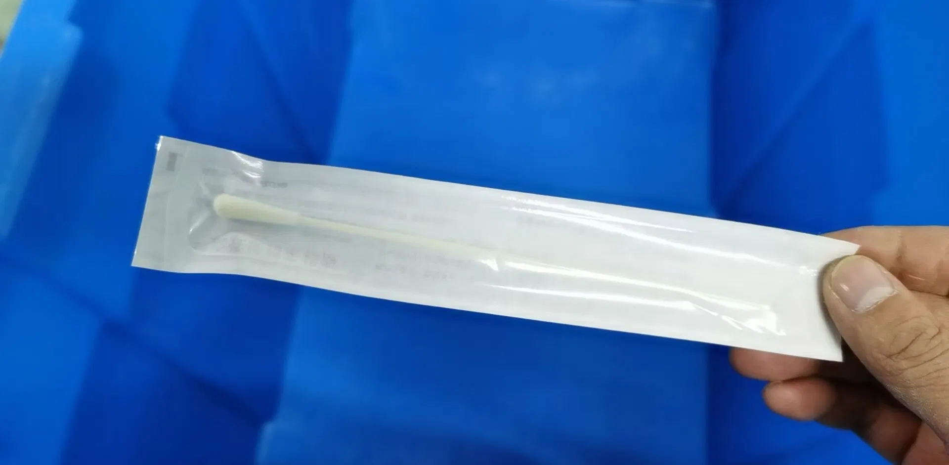 Disposable Nasal Flocked Sampling Swab For Nasal Sample collection