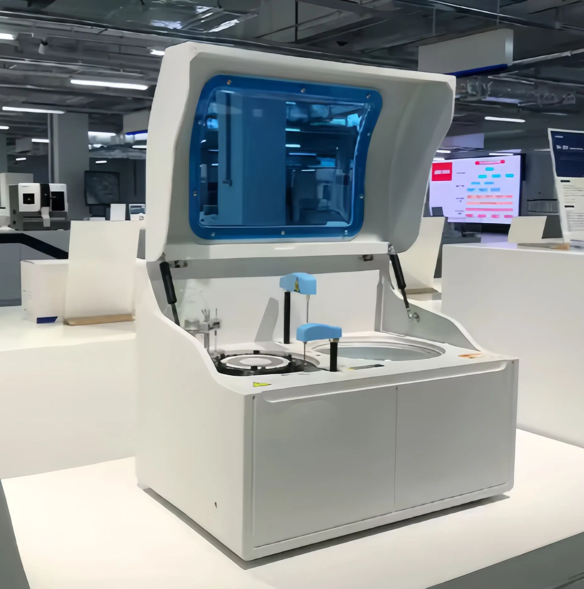 Automatic Clinical Blood 200 Tests/Hour 2-70 Volume Chemistry Biochemistry Analyzer for Lab