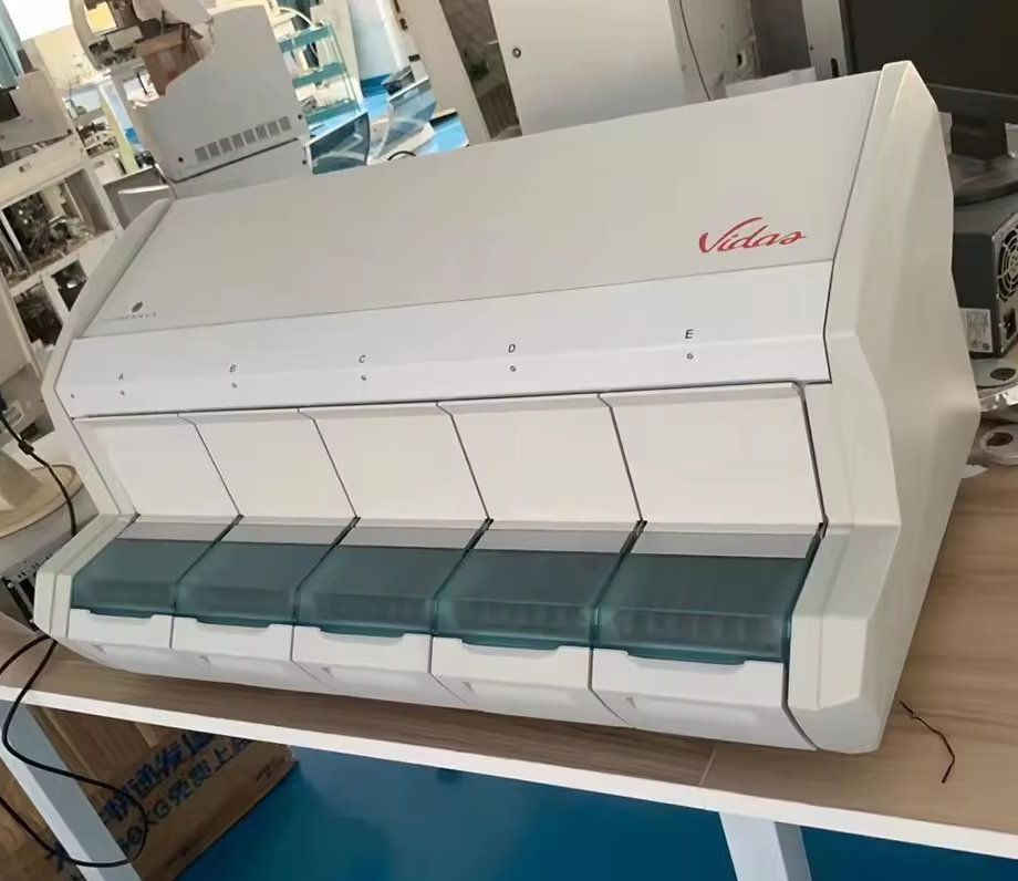 Certified Refurbished Biomerieux Vidas Immunoassay Analyzer: Reliable Automated Testing for Clinical Lab