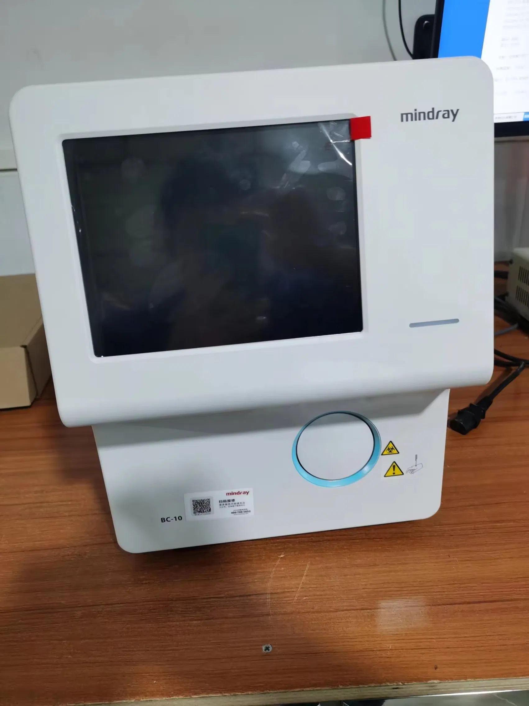 Mindray Bc-10 with High Quality 3 Diff Hematology Analyzer Blood Biochemical Analyzer Blood Test Machine Price