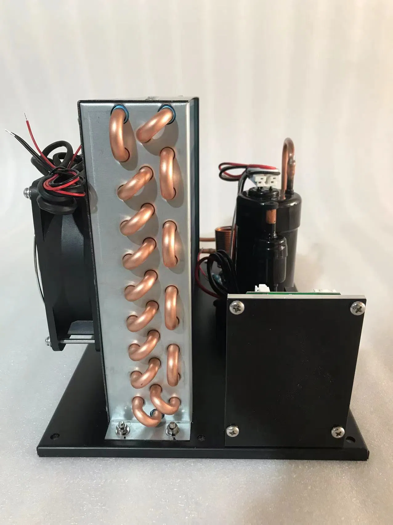 Condensing Unit for Laboratory and Medical Use