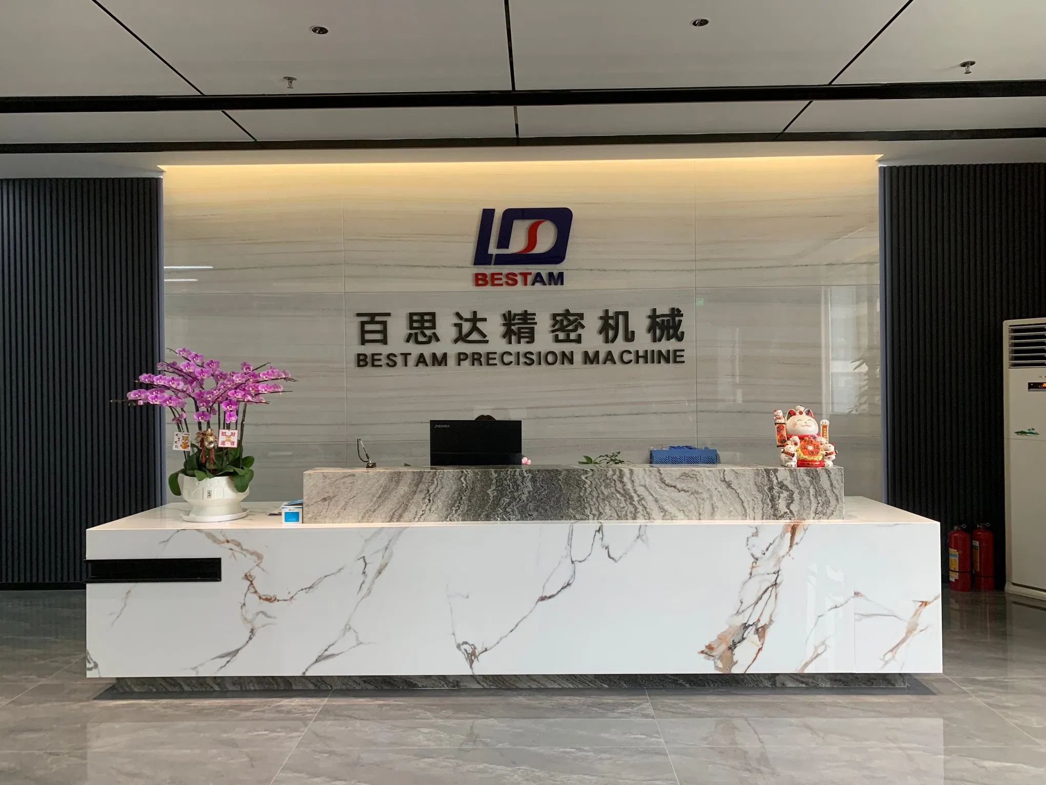 Vial Filling Capping and Packing Machine for Molecular Diagnostics