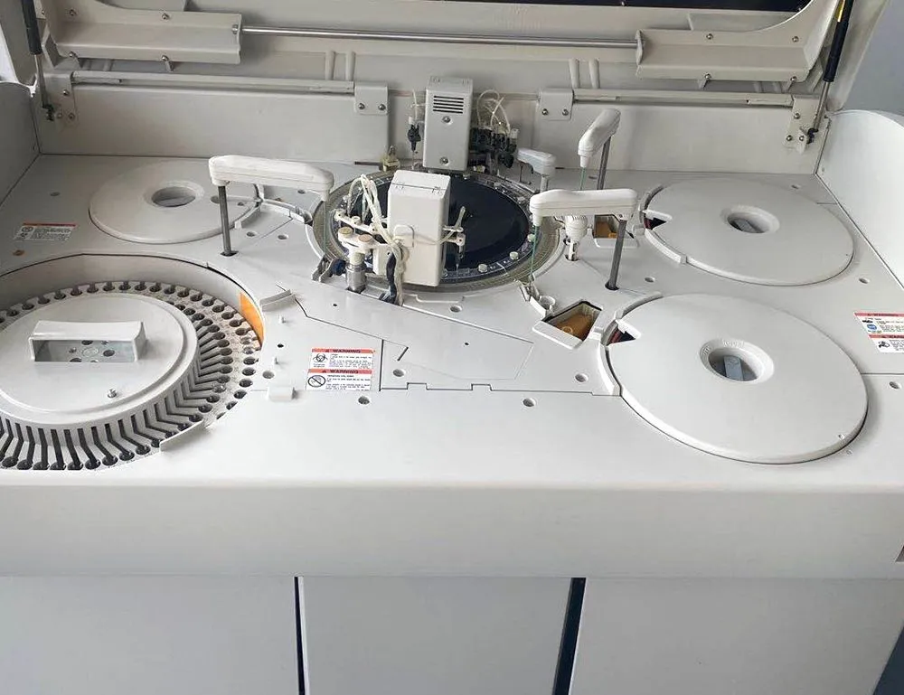 Hitachi 7180 Chemistry Analyzer 3