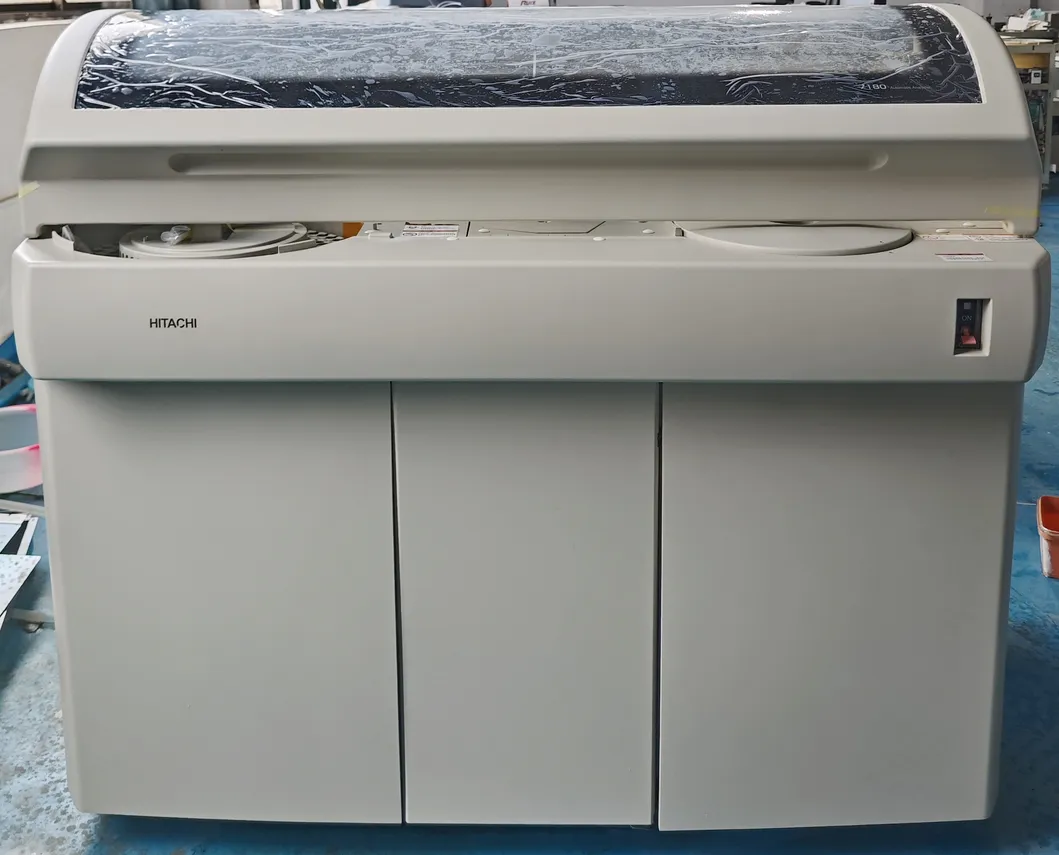 Hitachi 7180 Chemistry Analyzer 1
