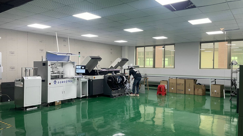 Máquina SMT de montaje superficial de alta velocidad en planta Moso Light