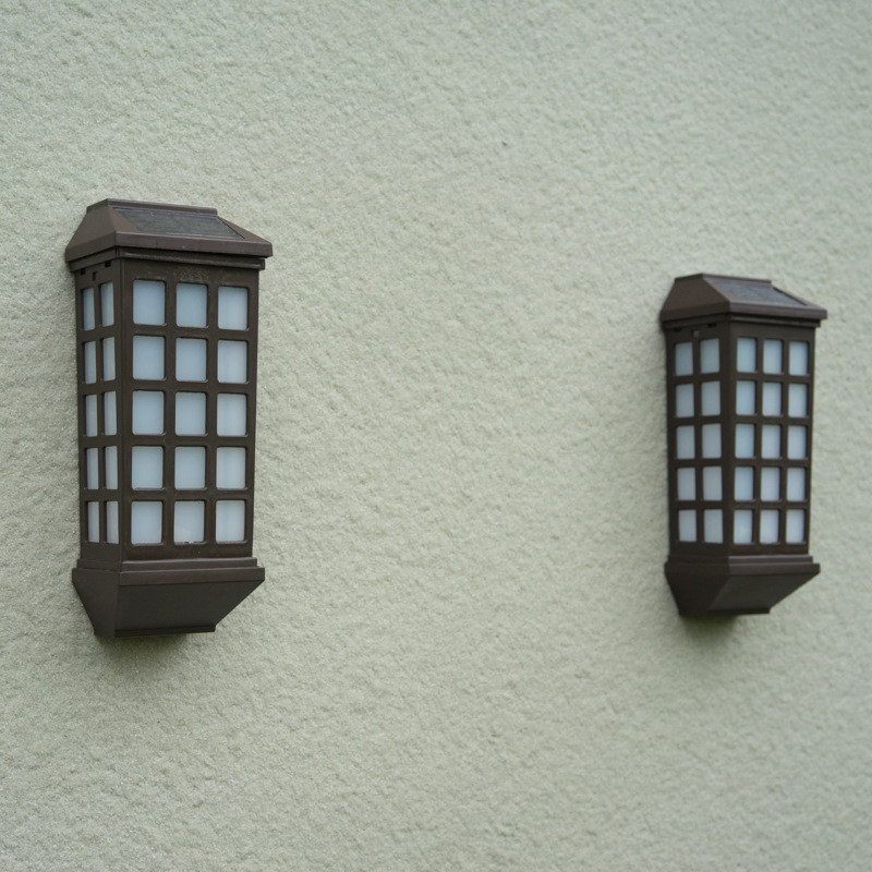Lámpara de pared solar brillante