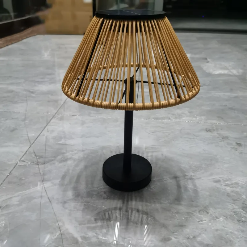 Lámpara solar portátil 2