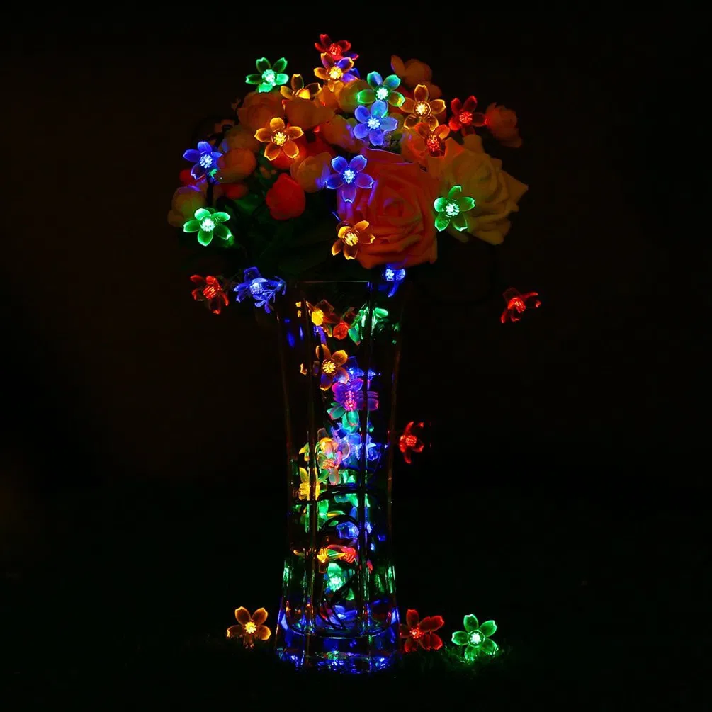 Luces de decoración navideña LED solares impermeables al aire libre en forma de flor de durazno y flor de cerezo, cadena de luces
