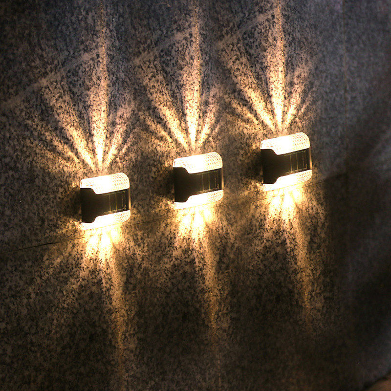 Lámpara de jardín exterior impermeable para cerca, luz solar LED montada en la pared, luz de pared hacia arriba y hacia abajo