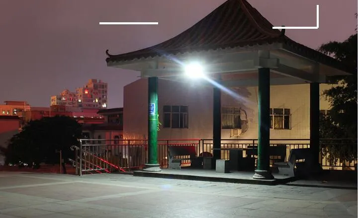 Lámpara de jardín con sensor de movimiento alimentada por energía solar, luz de inundación LED para exteriores y seguridad en el jardín