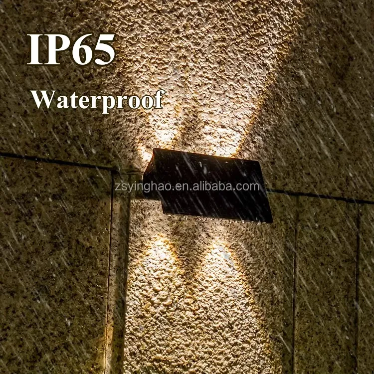 Luz de Pared Exterior LED Solar de Jardín a Prueba de Agua de Color Blanco Cálido Montada en la Pared IP65