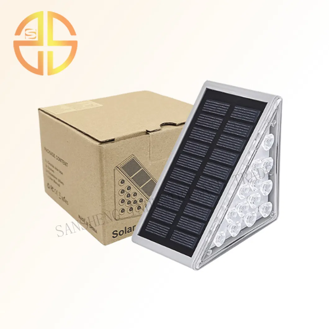 Luz de escalera triangular solar