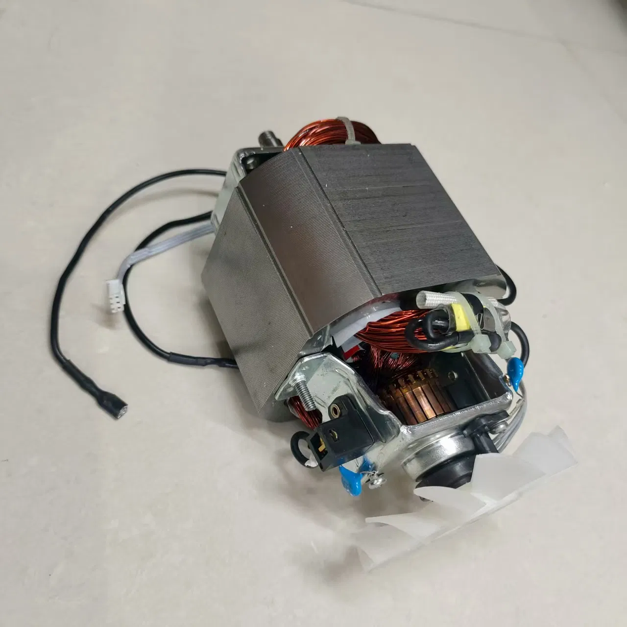 Factory Blender 12000rpm Brushless Motor U9860 AC220V-240V with Speed Controller