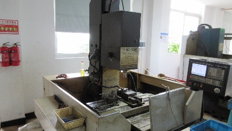 CNC Milling Machine