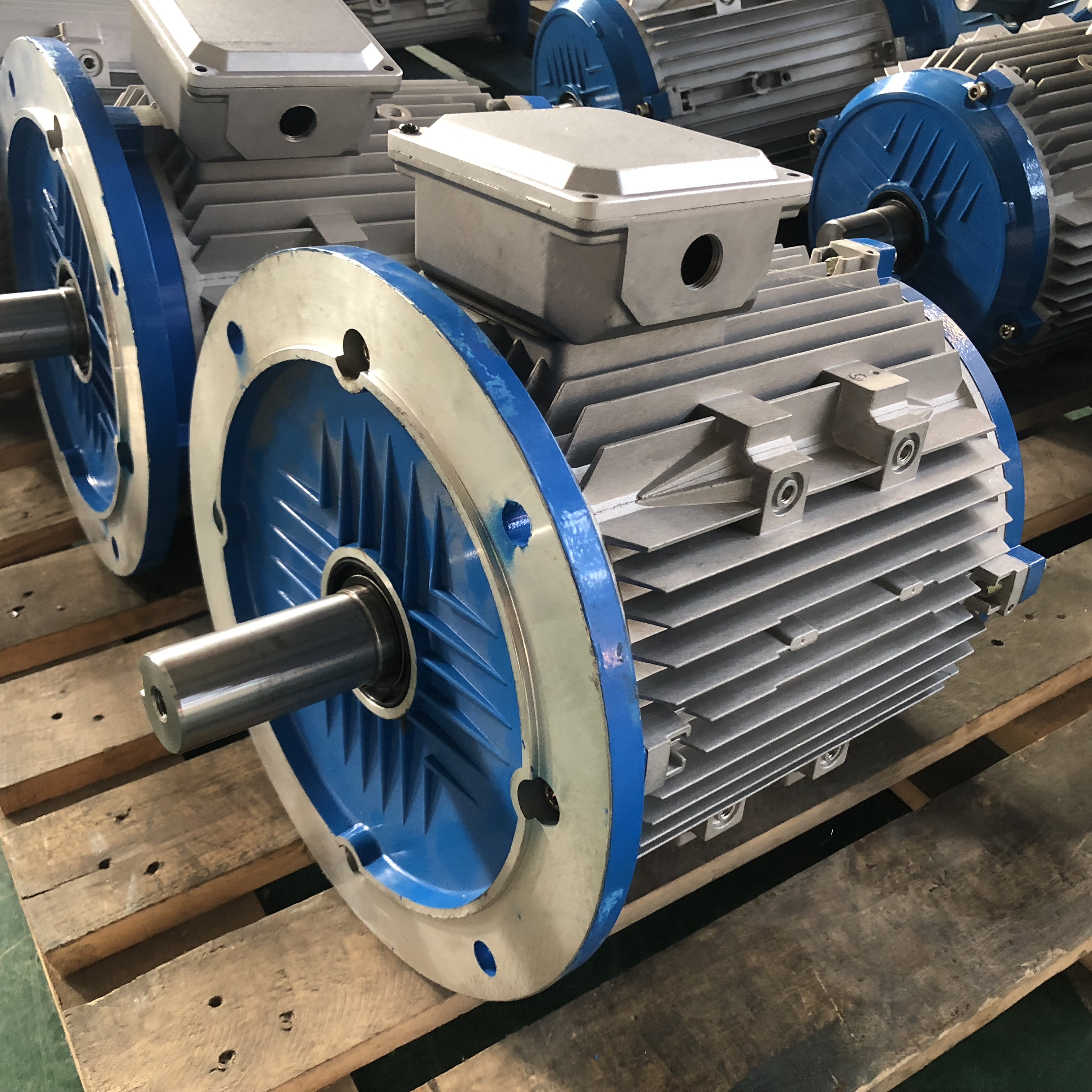 PMSM 380v 2.2KW Ac Motor 3 Phase Electric Motor Permanent Magnet Synchronous Motor