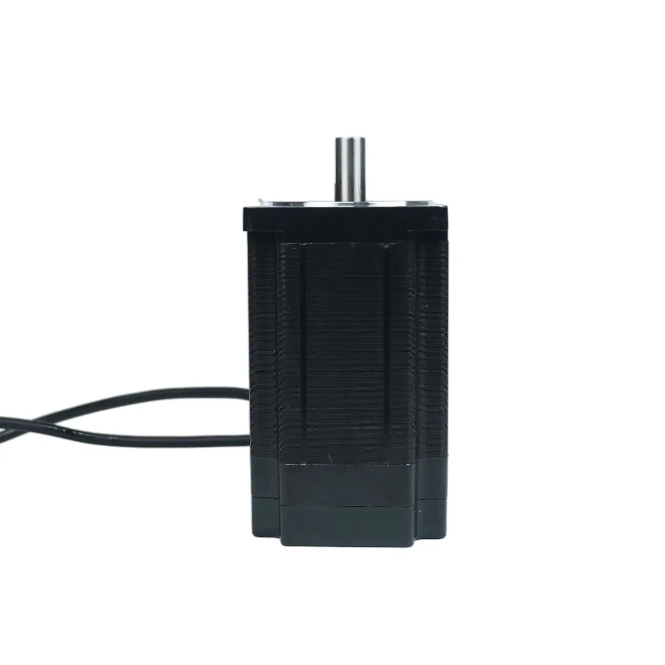 Low-Vibration High-Precision Hybrid Stepper Servo Motor for Embroidery Machines