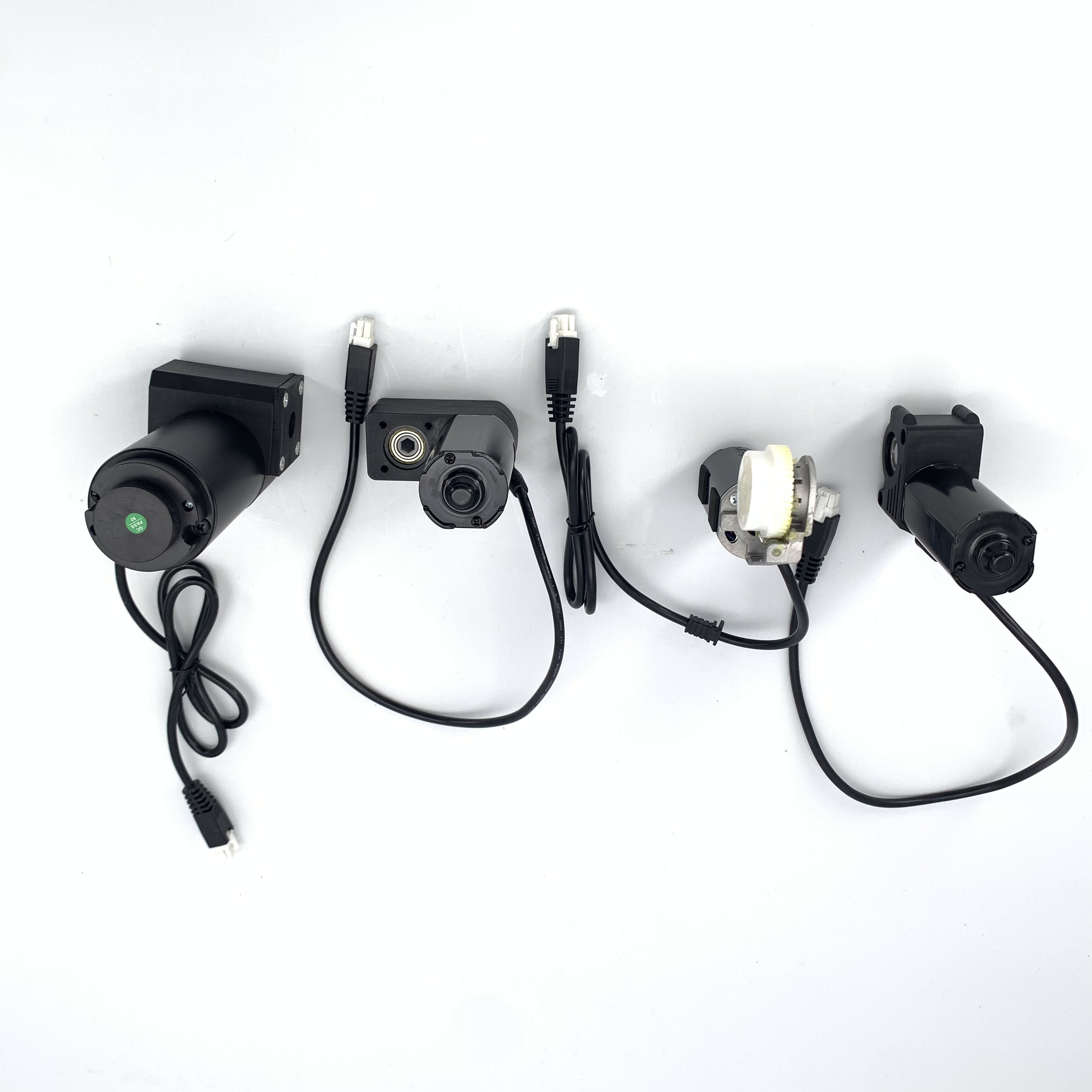 12V/24V Brushed DC Motor Waterproof With Variable Speeds For Boat Lifting Tables Medical Beds Permanent Magnet Construction