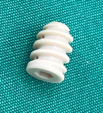 PEEK Tendon Fixation Screw 7x10mm Interference Screw for Orthopedic Surgery Ligament Reconstruction Soft Tissue Repair