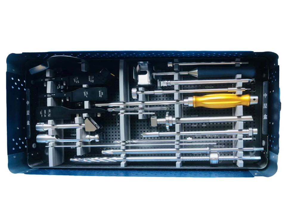Cervical spinal fusion cage details 5