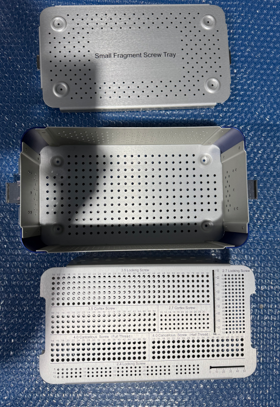 Small Fragment Screw Box Details