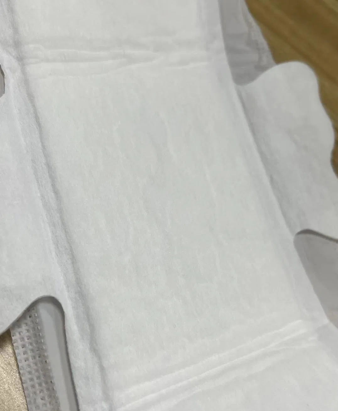 2022 Fabricante chino de compresas sanitarias de buena calidad