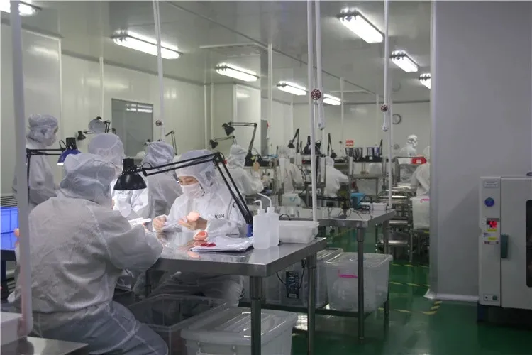 Producción de copas menstruales