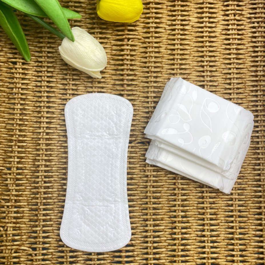 Al por mayor compresa femenina ultra delgada suave biodegradable antibacteriana