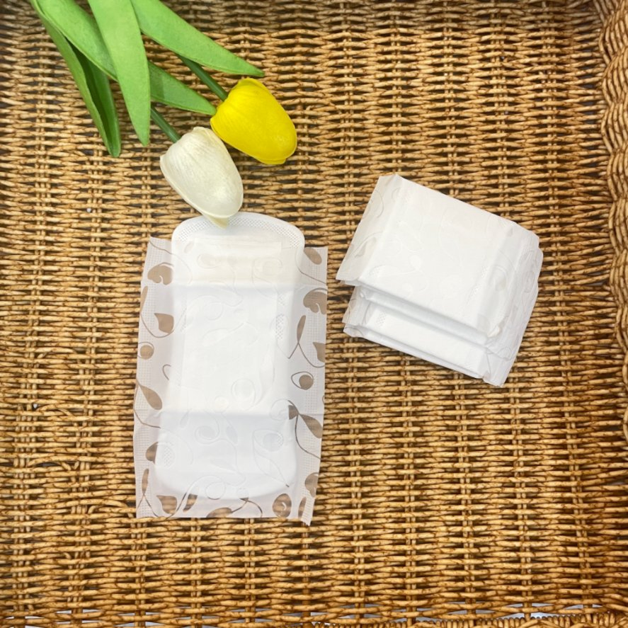 Al por mayor compresa femenina ultra delgada suave biodegradable antibacteriana