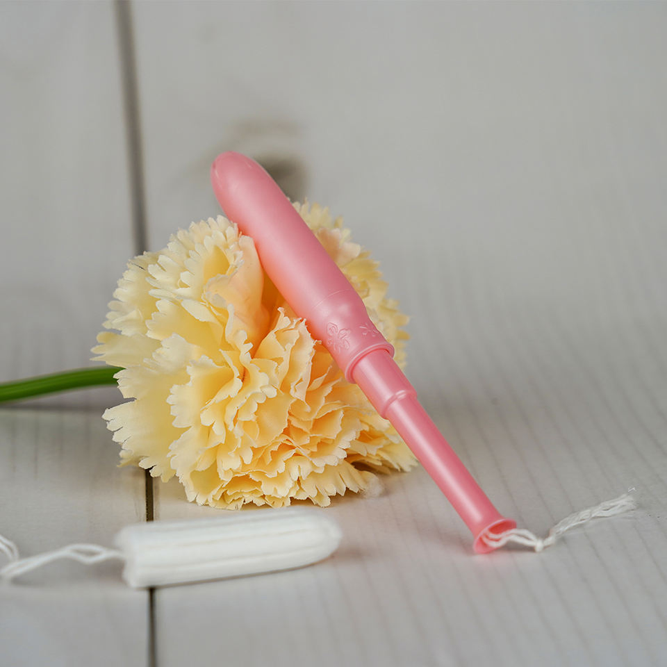 Tampones biodegradables ecológicos con aplicador y punta redondeada suave