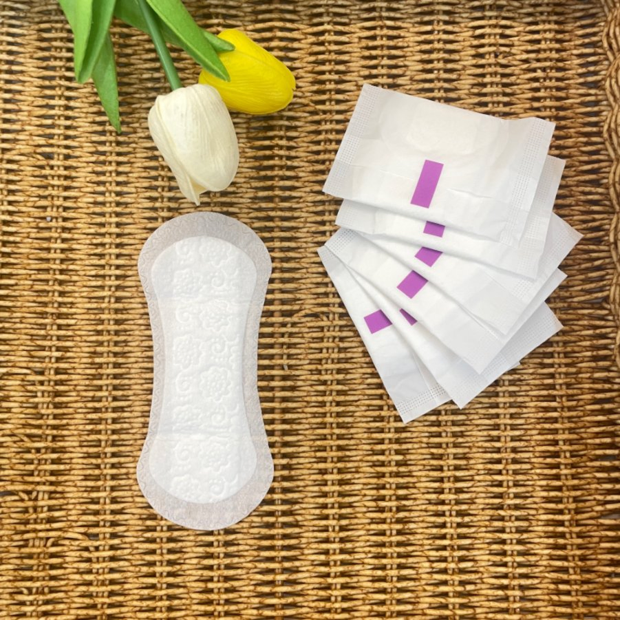 Al por mayor compresa femenina ultra delgada suave biodegradable antibacteriana